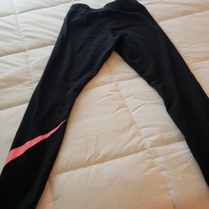 nike crops xs